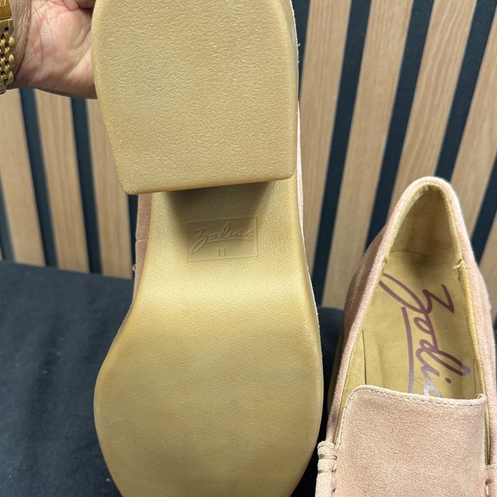 Zodiac Tan Suede Mules Nwot View 6